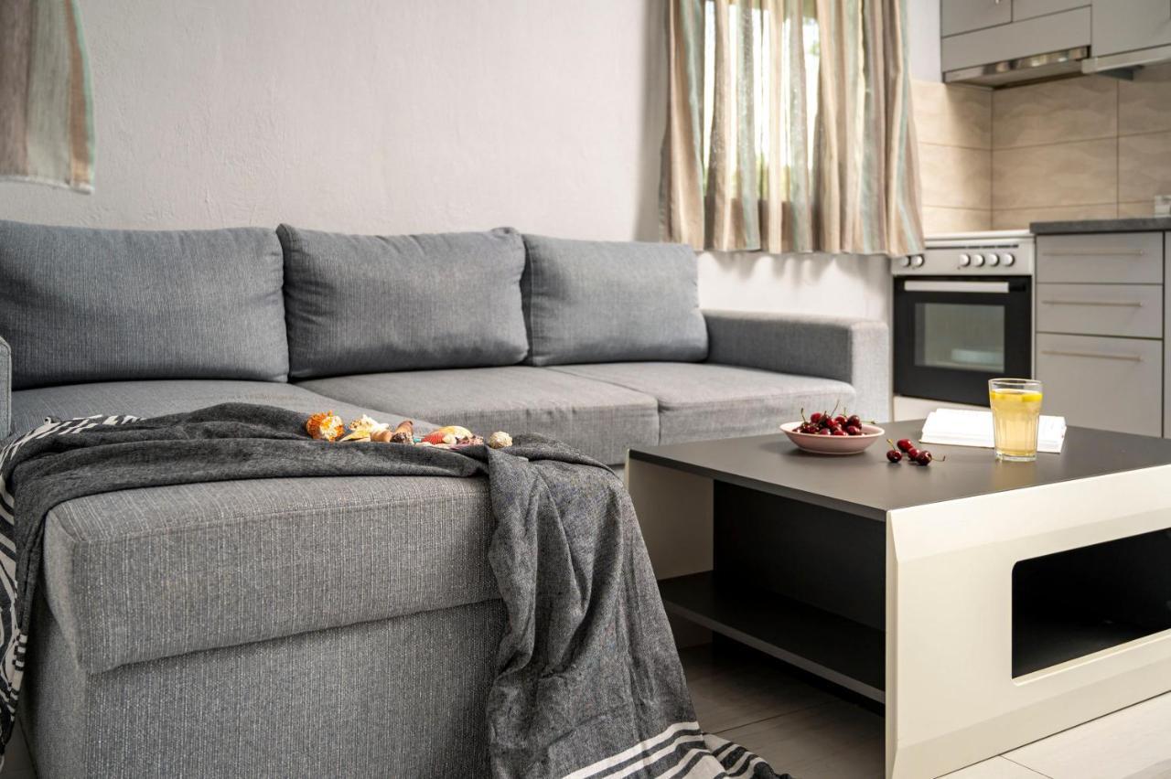 Exochiko Kalamitsi Apartment Luaran gambar