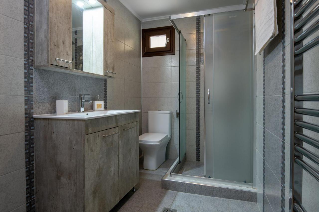 Exochiko Kalamitsi Apartment Luaran gambar